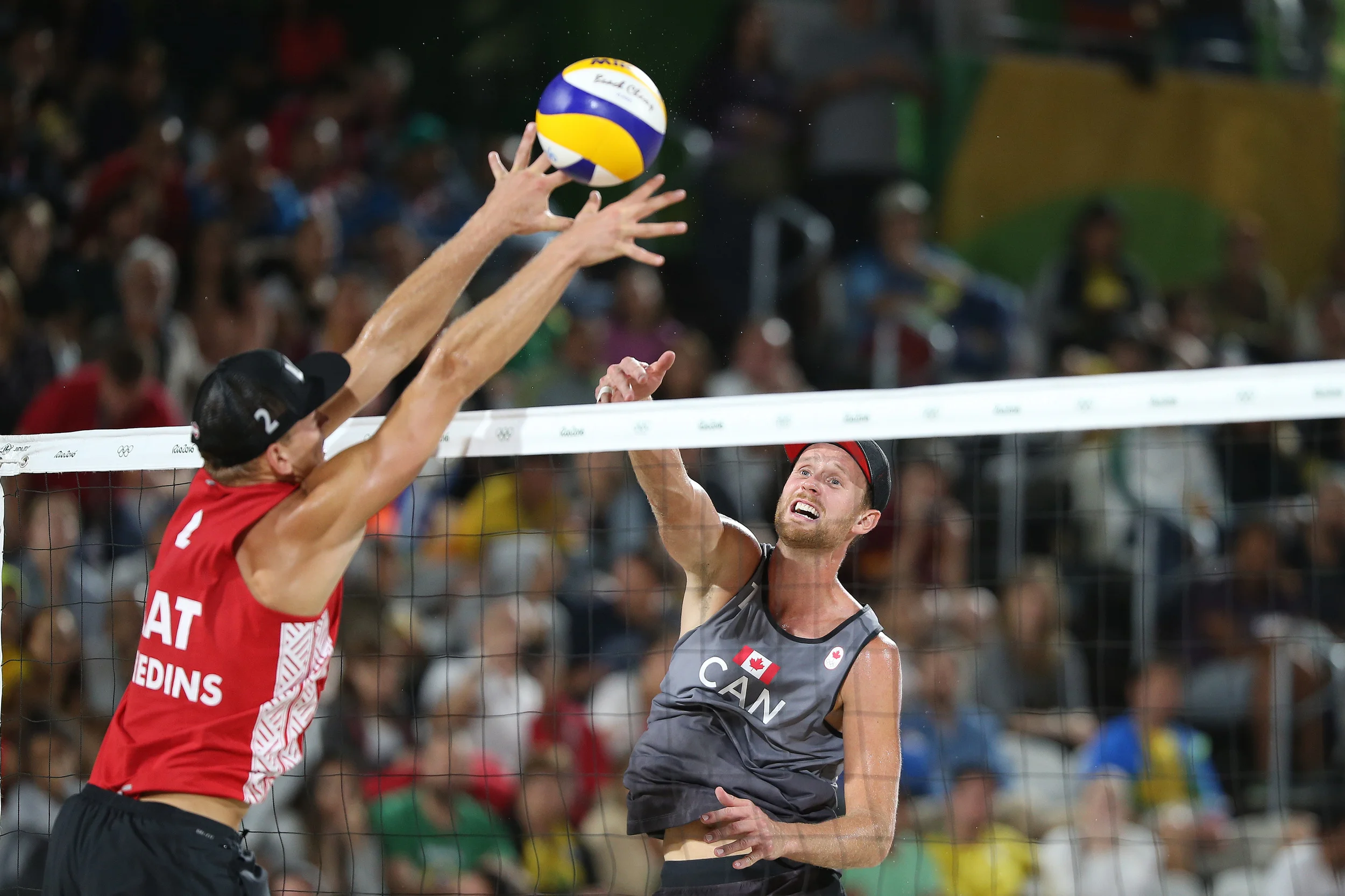 LIVE: Beach Volleyball Day 4