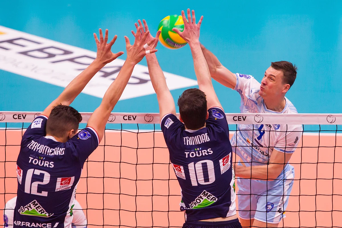 FREE LIVE STREAM: Tours VB vs. Dinamo Moscow | CEV Champions League
