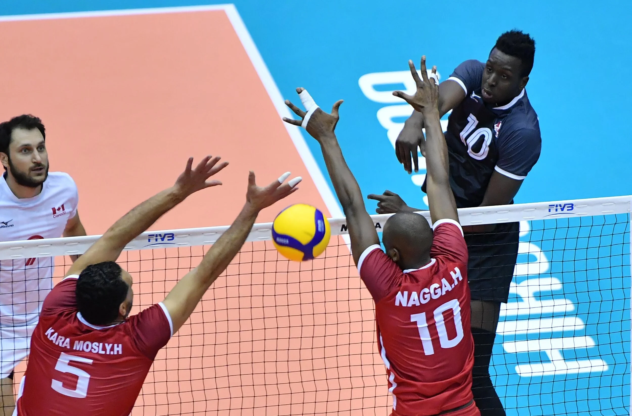 Sharone Vernon-Evans had his biggest night of the tournament, leading Canada with 23 points. Photo: FIVB