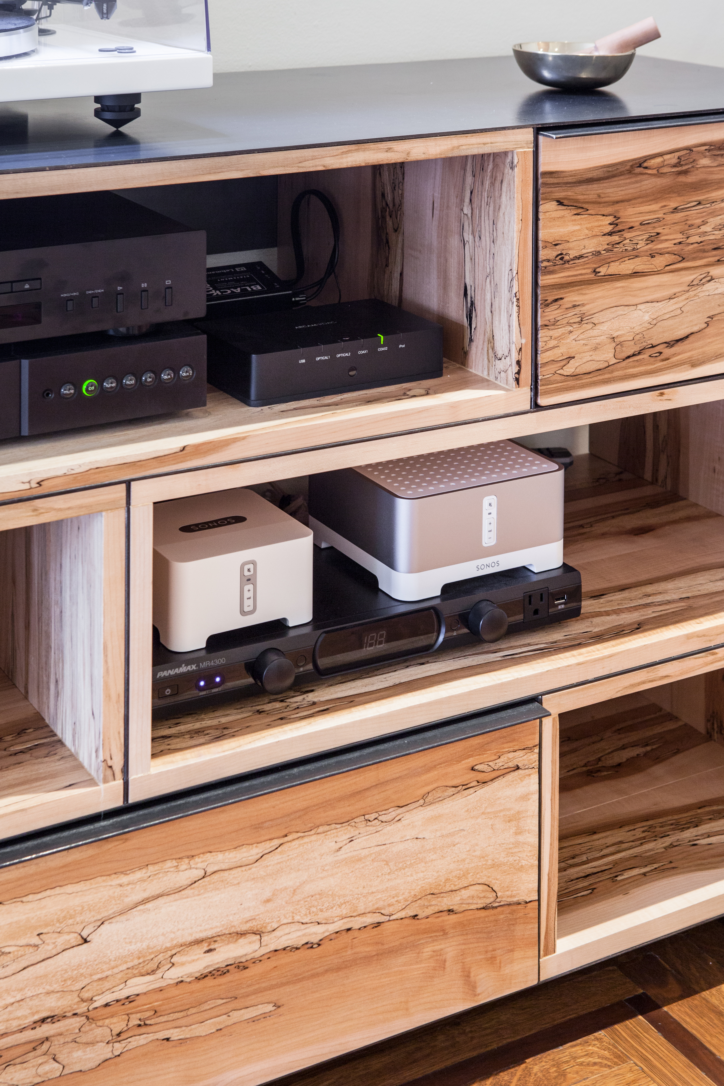 Carefully considered details in wood and metal converge to elevate the storage unit to a unique level of refinement. Designed in collaboration with Commute Home.