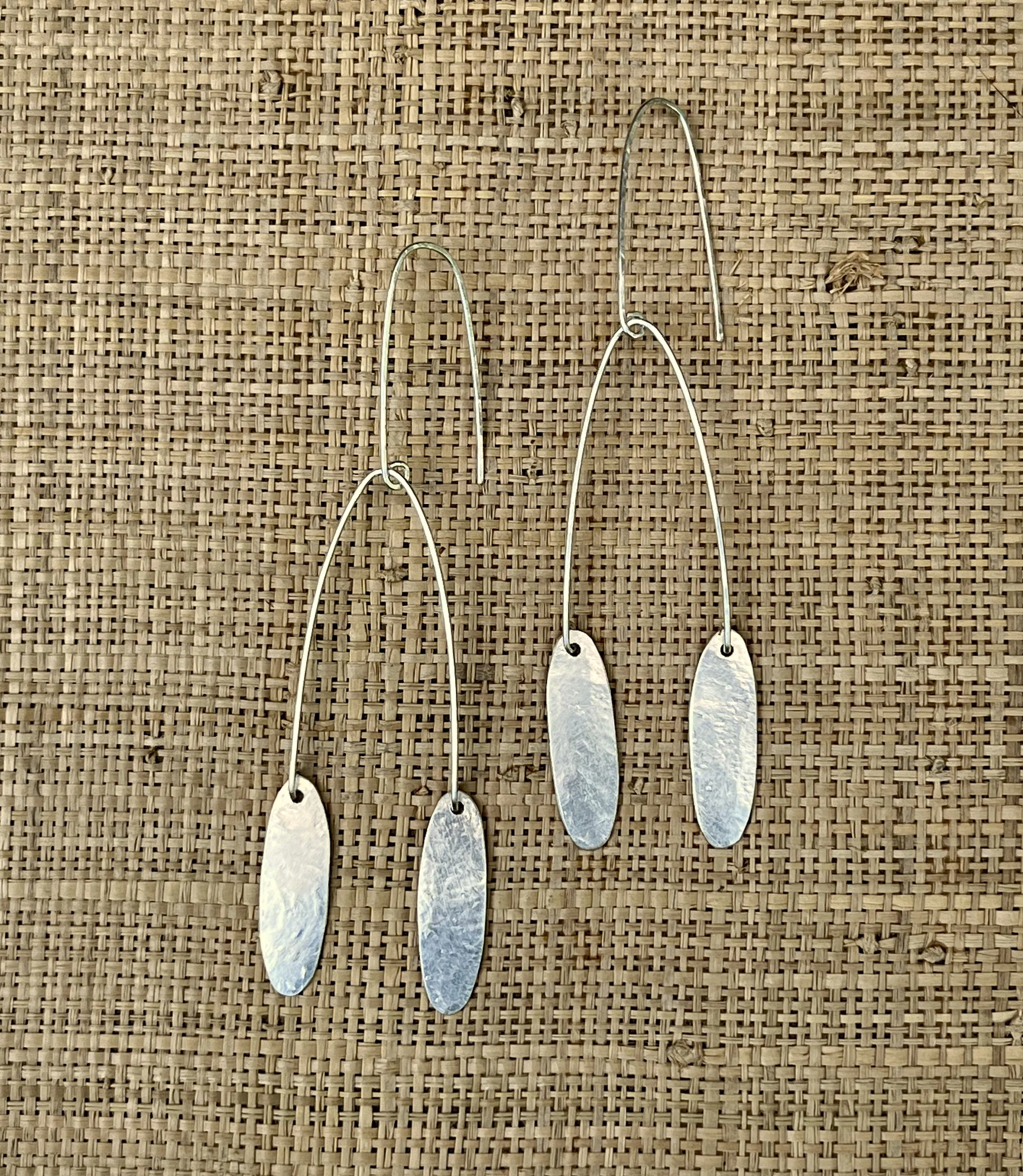 Sterling Silver Single Chandelier Earring SM 167 S