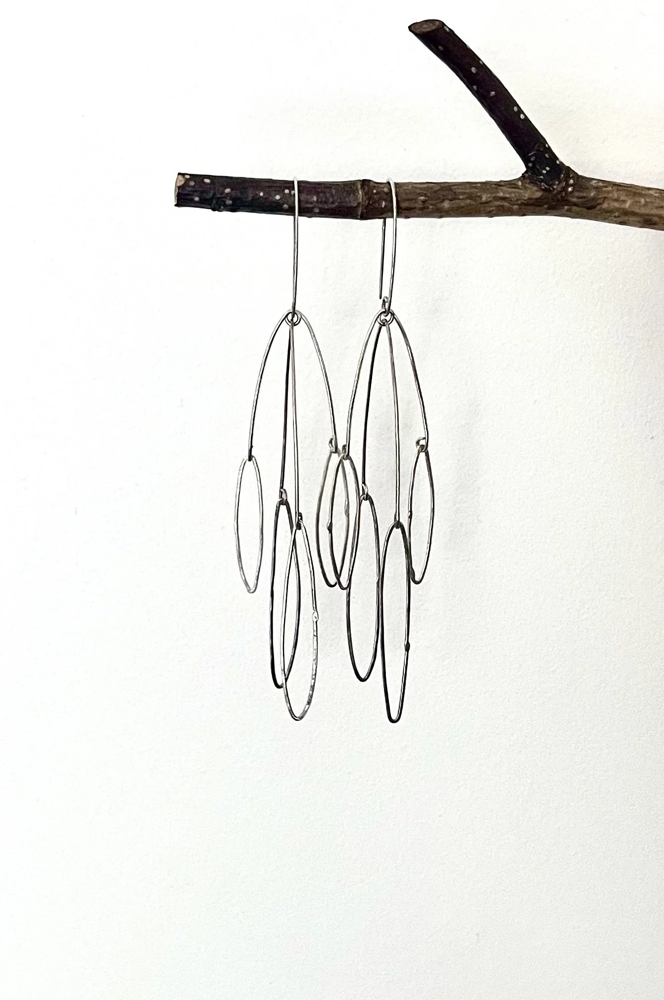 Sterling Silver Long Leaf Chandelier Earring SM056