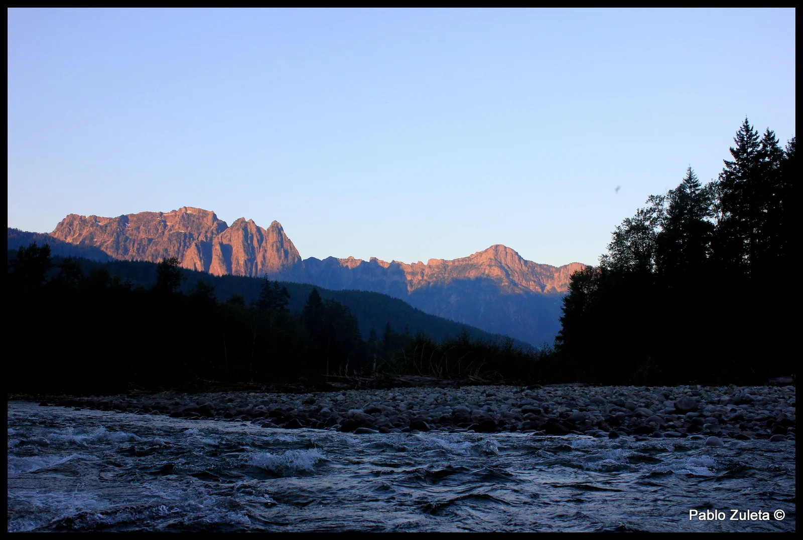 Morning views from near the Sasquatch Boulders.