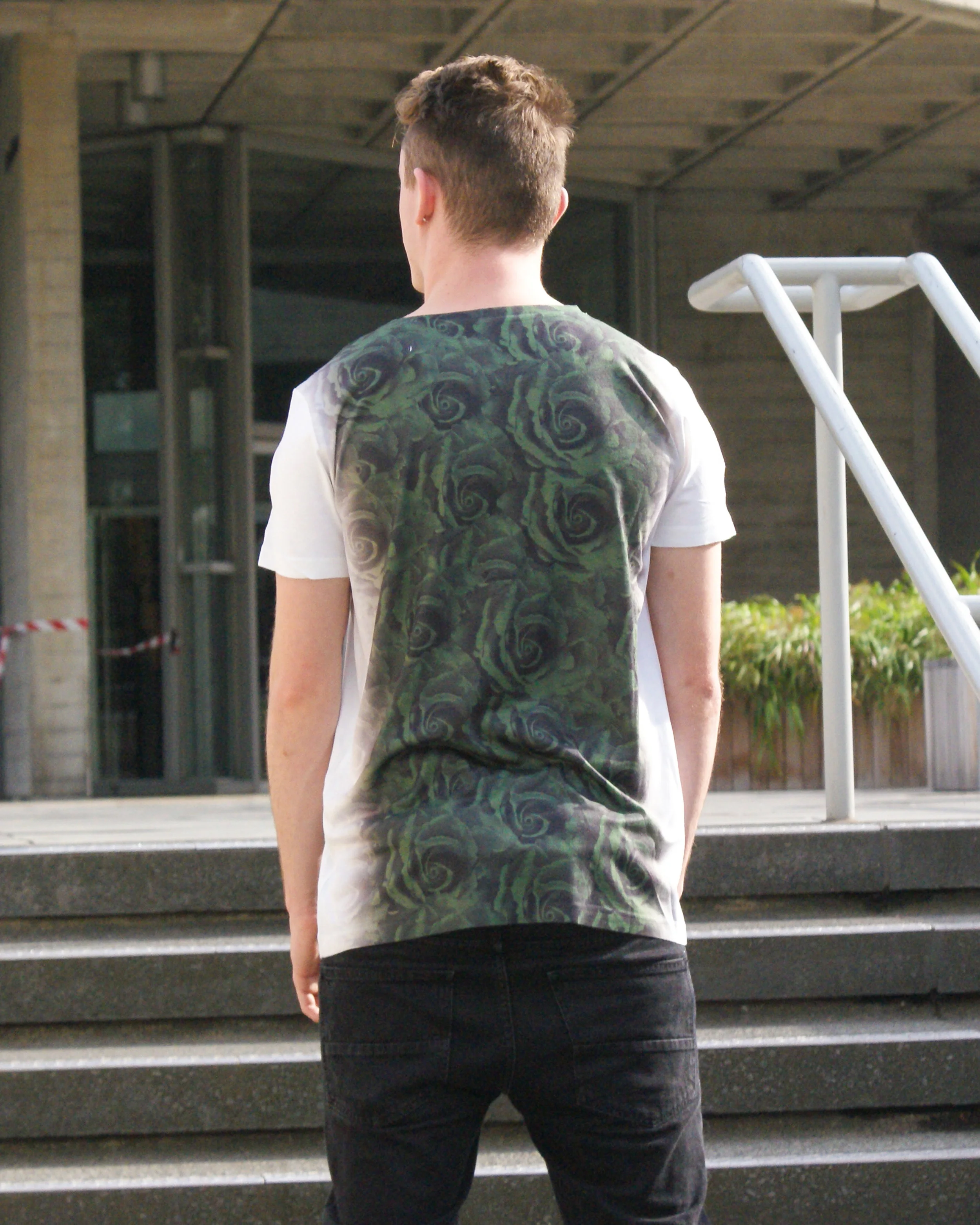 greenroses_1.jpg