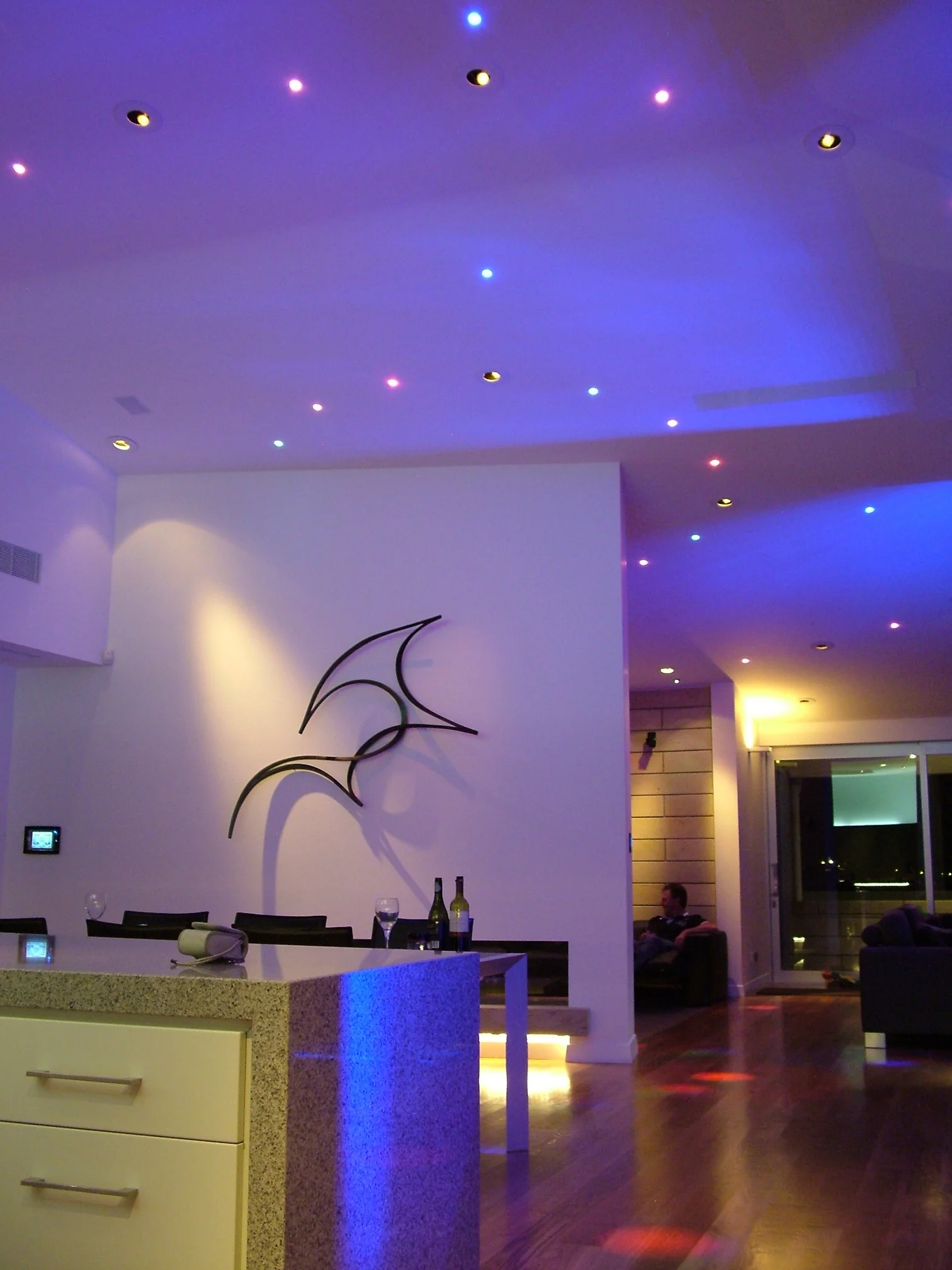 Insight Light_project_BRITTAIN 04-10-08 037.jpg