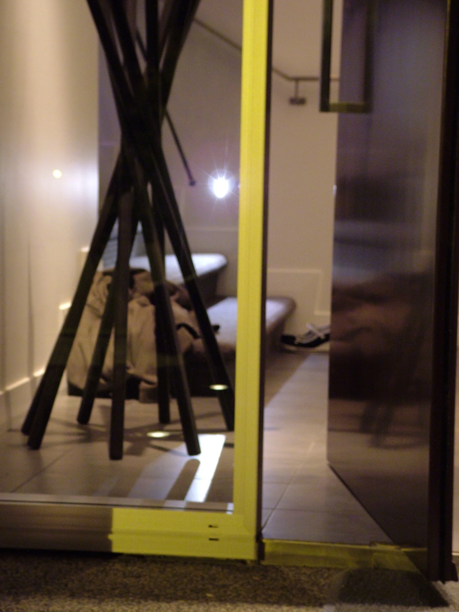 Insight Light_project_BRITTAIN 04-10-08 035.jpg