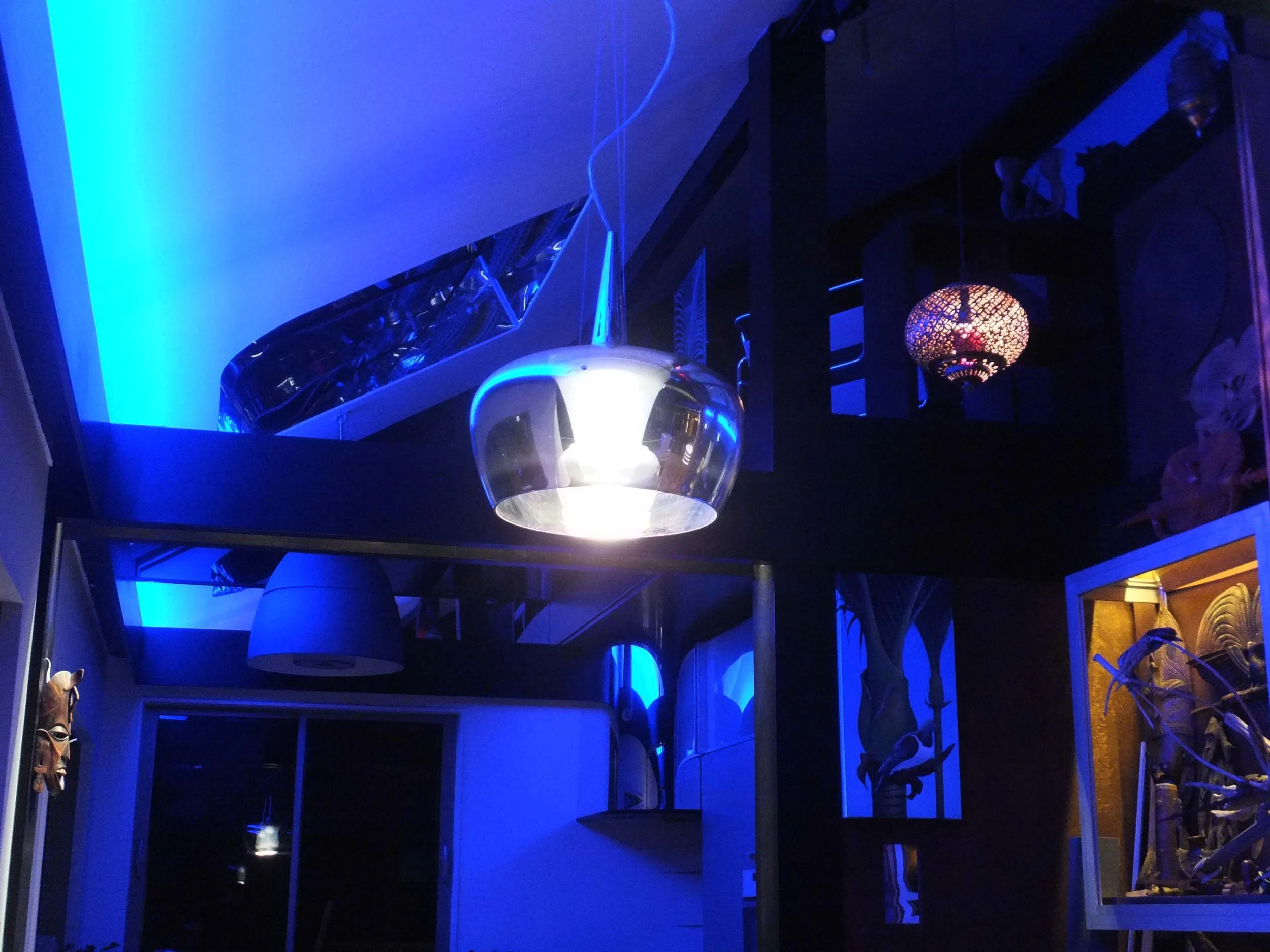 Insight Light - Leucos Witch Pendant Luminaire (21).JPG