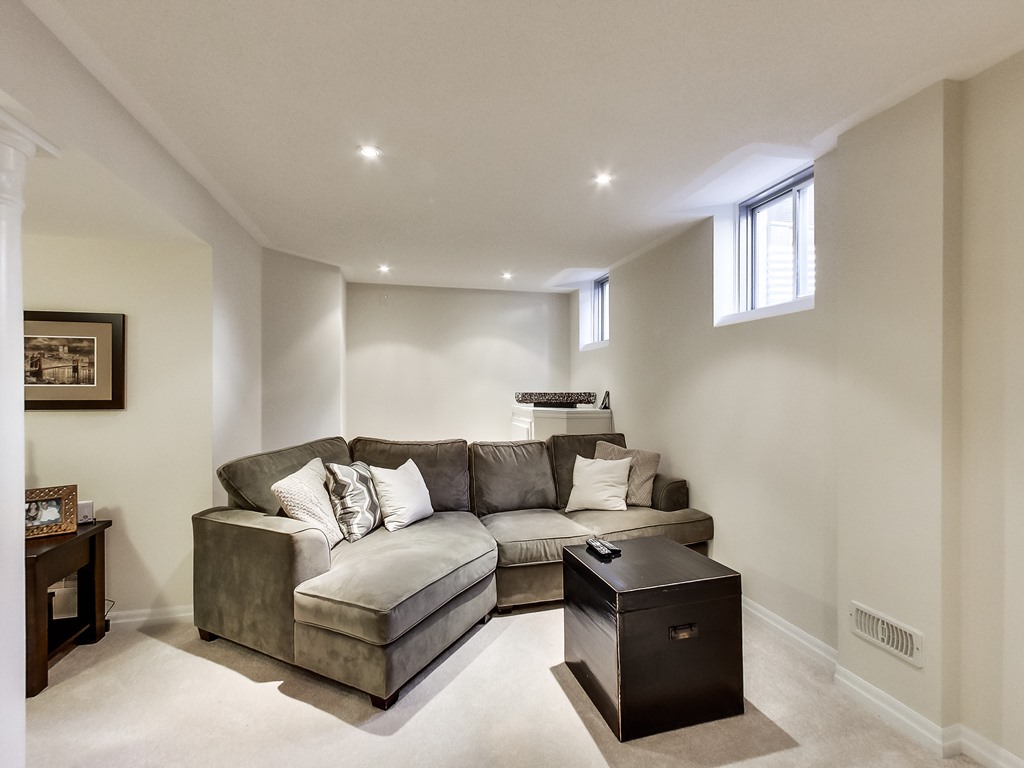 118-Aird-Court-Milton-Real-Estate-Karly-Moore (30).jpg