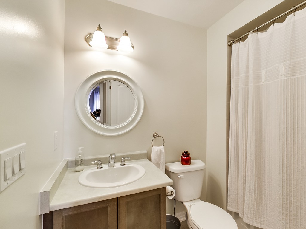 118-Aird-Court-Milton-Real-Estate-Karly-Moore (33).jpg