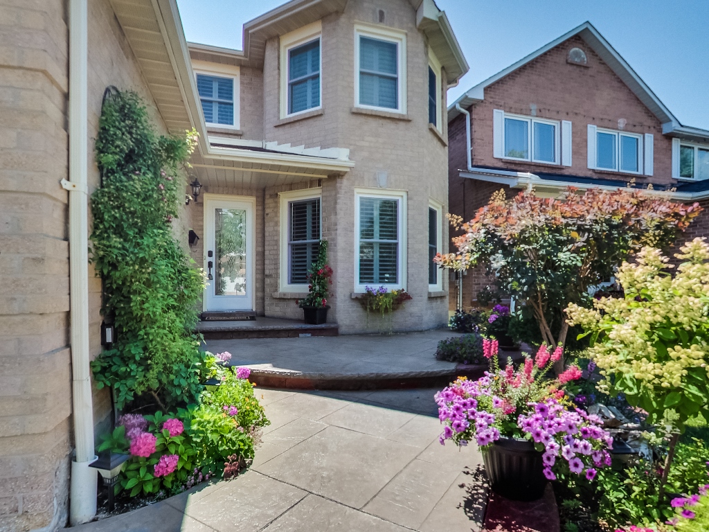 1558-Wintergrove-Gardens-Mississauga-Karly-Moore-For-Sale (3).jpg