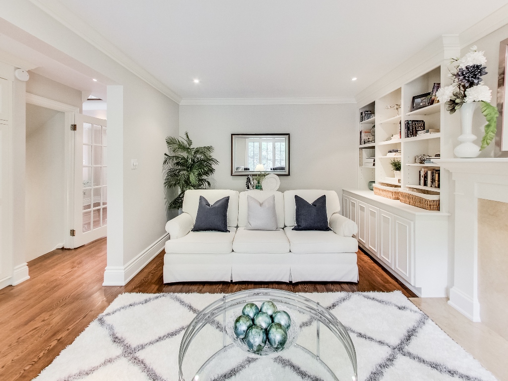1079-Red-Pine-Cres-Lorne-Park-Mississauga-Real-Estate-Karly-Moore (27).jpg
