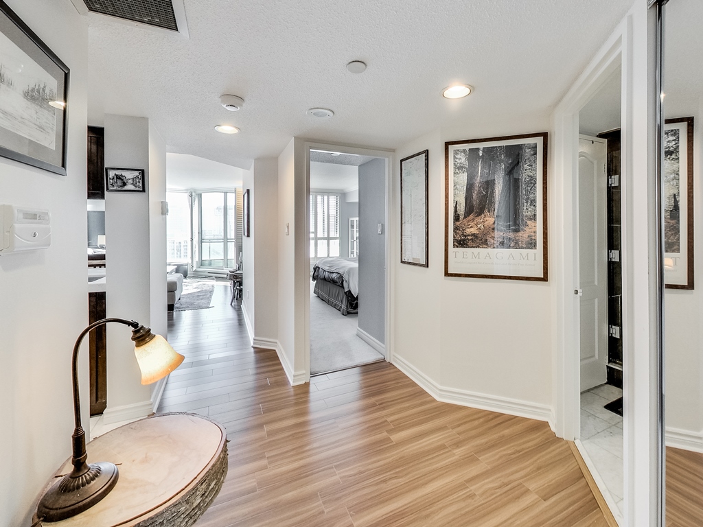 38-Elm-St-Unit-1712-Karly-Moore-Real-Estate (17).jpg