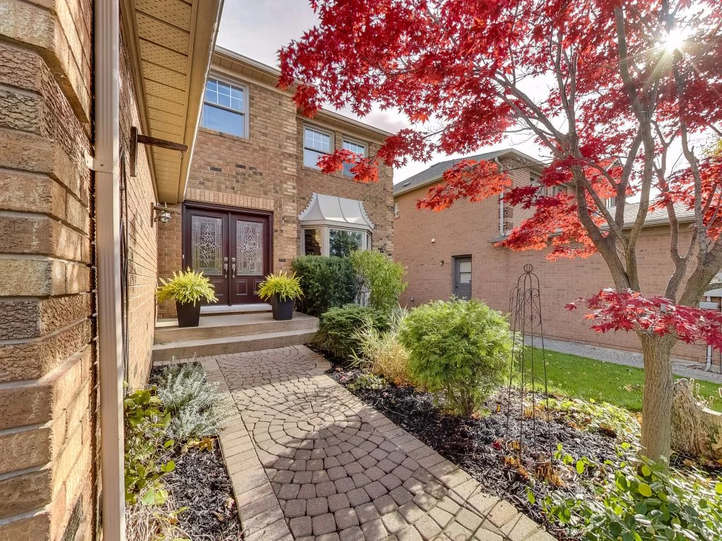 1376-Whitewater-Lane-Mississauga-Karly-Moore (3).jpg