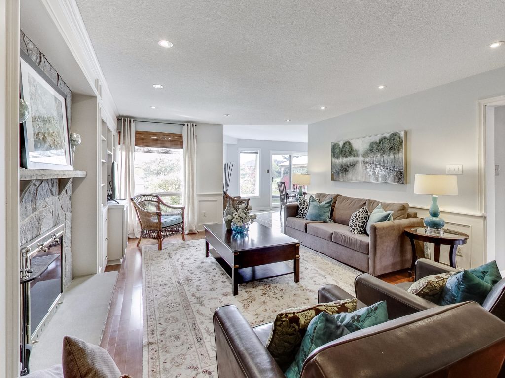 1376-Whitewater-Lane-Mississauga-Karly-Moore (20).jpg