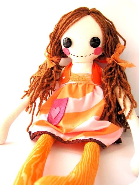 lucy+doll+3.jpg