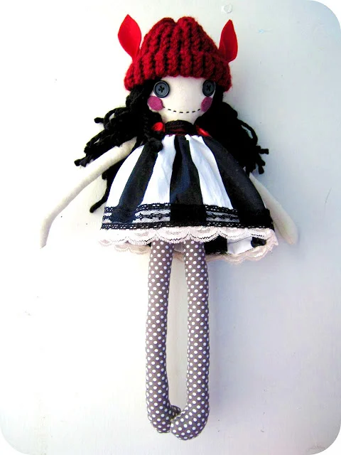 no+8+dorothy+doll+1+%25281%2529.jpg