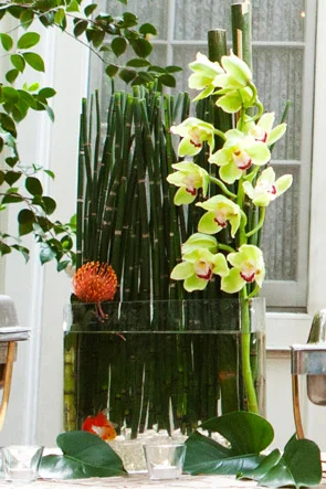 Modern Glass Vases &nbsp; &nbsp; &nbsp; &nbsp; &nbsp; &nbsp; &nbsp; &nbsp; &nbsp; &nbsp;Photo credit: &nbsp;Ashlee Raubach&nbsp;