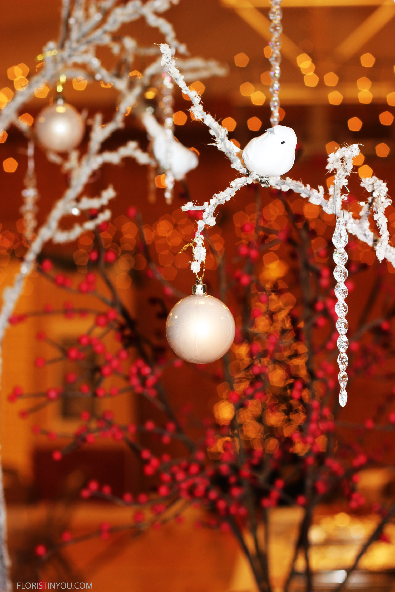 How to Make Snowy Branches and Icy Branches