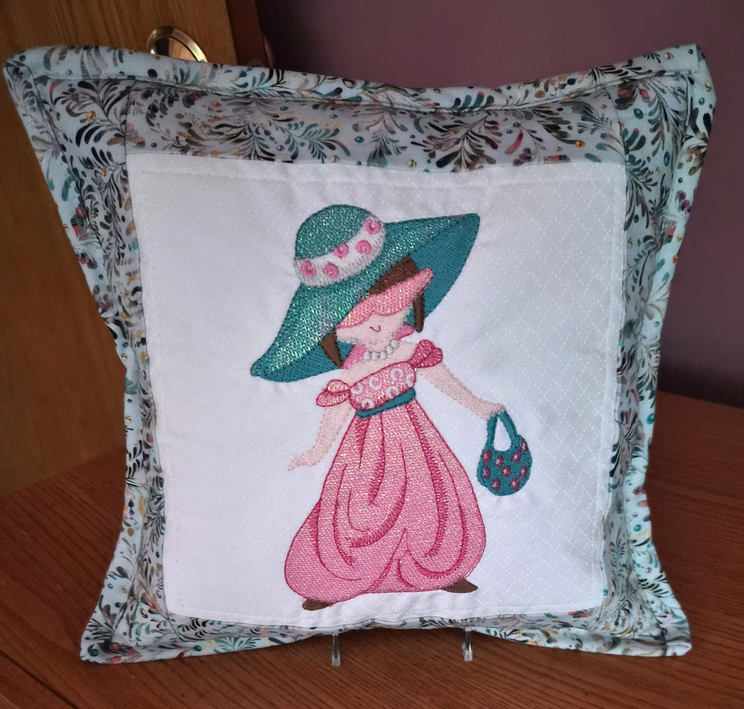 Mylar Little Divas by Gale