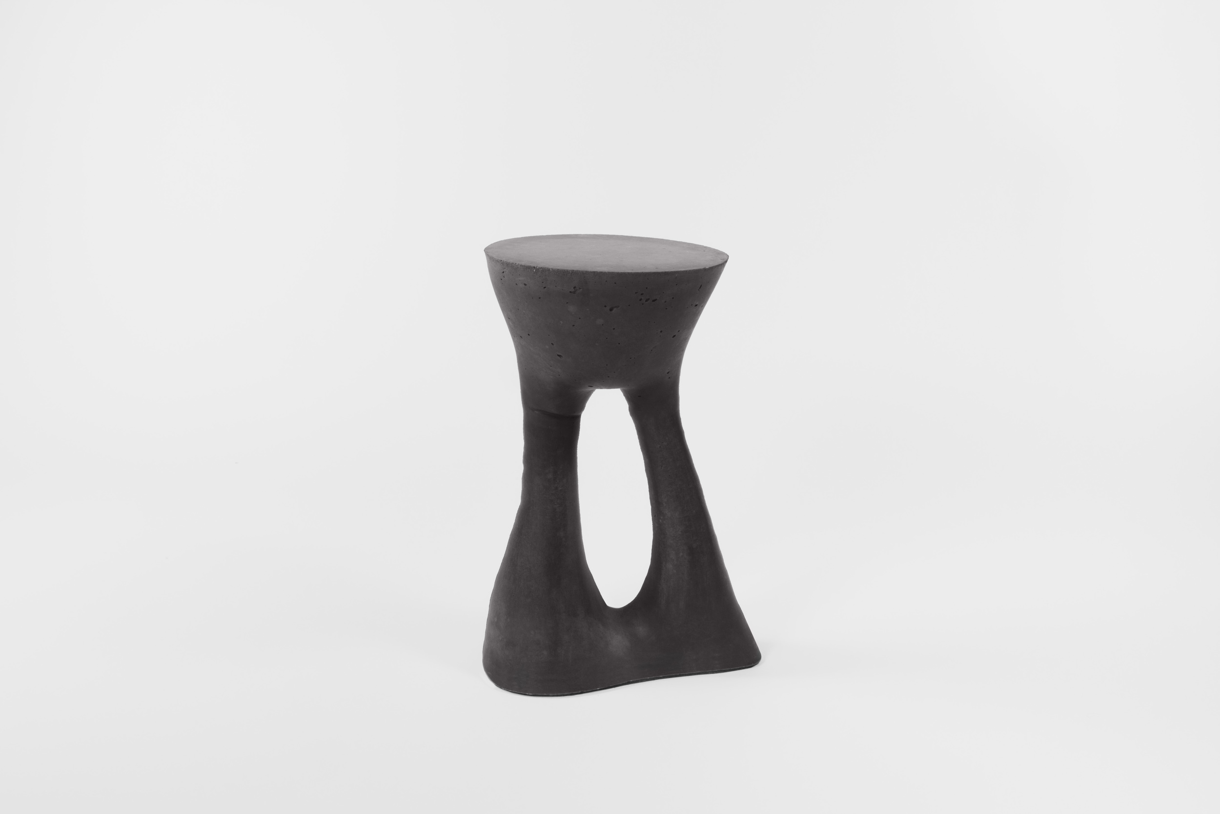 Kreten-Side-Table-IsaacFriedmanHeiman-for-Souda-1.jpg