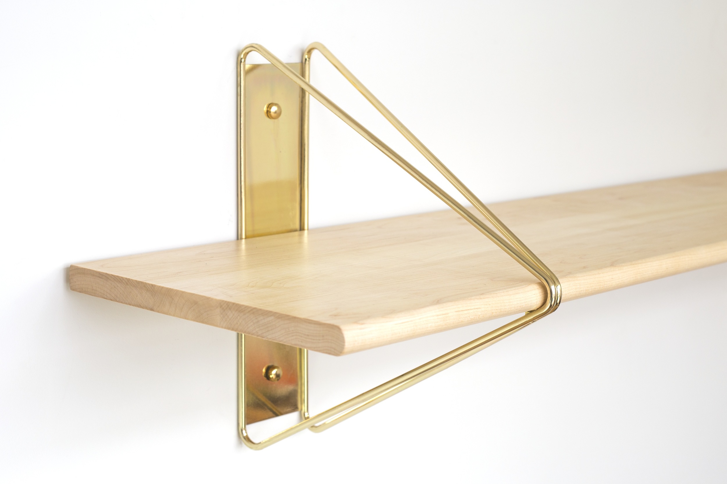 Strut-Shelving-Brackets-ShaunKasperbauer-LuftTanaka-for-Souda-Brass.jpg