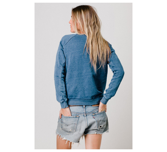 Almond-Surfboards-MiA-Project-Spirit-of-Sea-Pullover_5.png