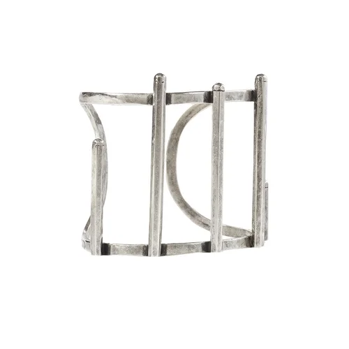 Sophie-Blake-MiA-Project-Stella-cuff-silver_1.jpg