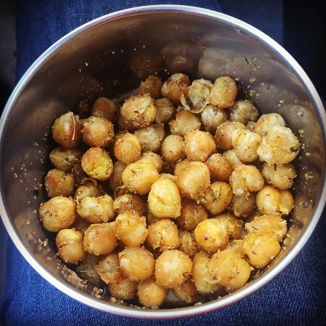 Roasted curry chickpeas
