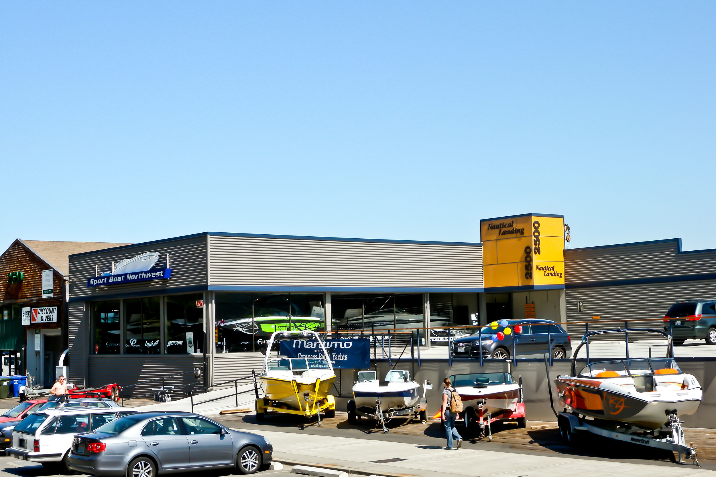 Nautical Landing Building & Parking