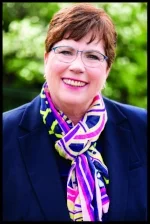 Phyllis Carlin for DG column as jpg.jpg