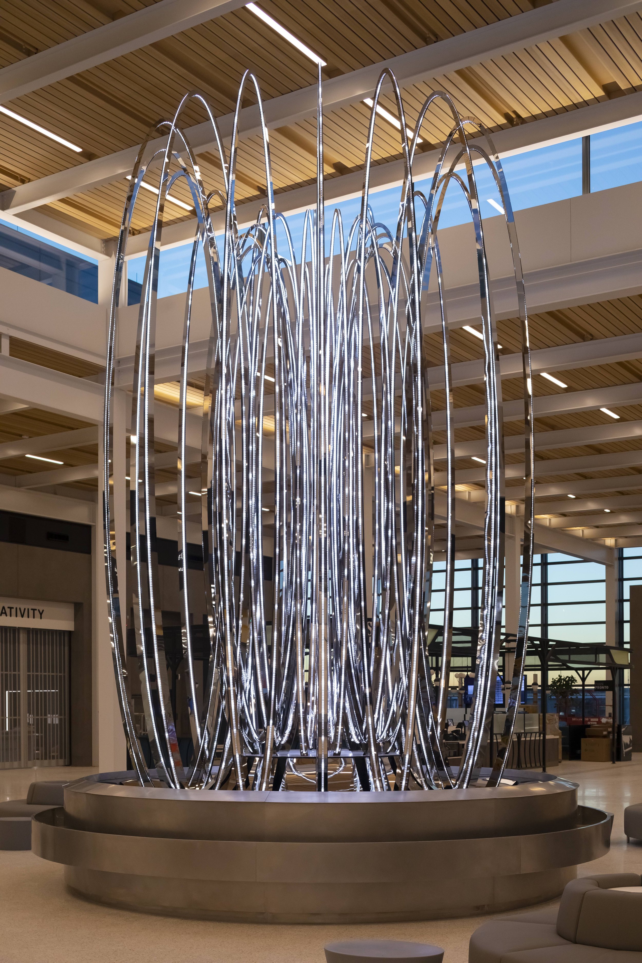 LV23017_Fountain (KCI)_artwork photograph_Villareal_KCI_EWING-5274_LV select-sm.jpg