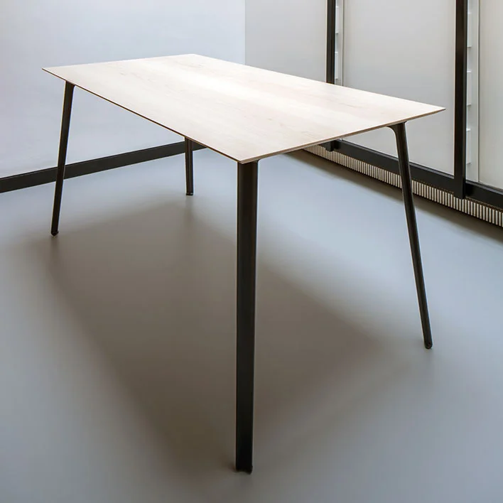 TABLE-04b.jpg