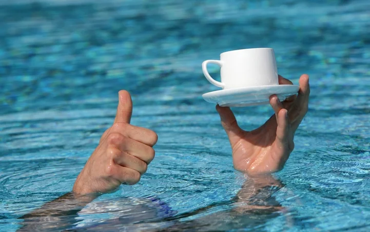 coffee+and+pool.jpg