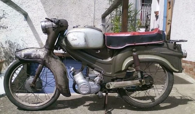 Classic Velocity Newsletter - https://mailchi.mp/1245e1f9202e/classic-velocity-newsletter-2440377
This month, we find a cafe Kriedler, explore the origins of the 4 door Porsche, uncover a motorcycle fit for a witch, and go to the prom in an air-cooled limousine... #classicvelocity