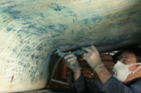 How to antifoul your boat