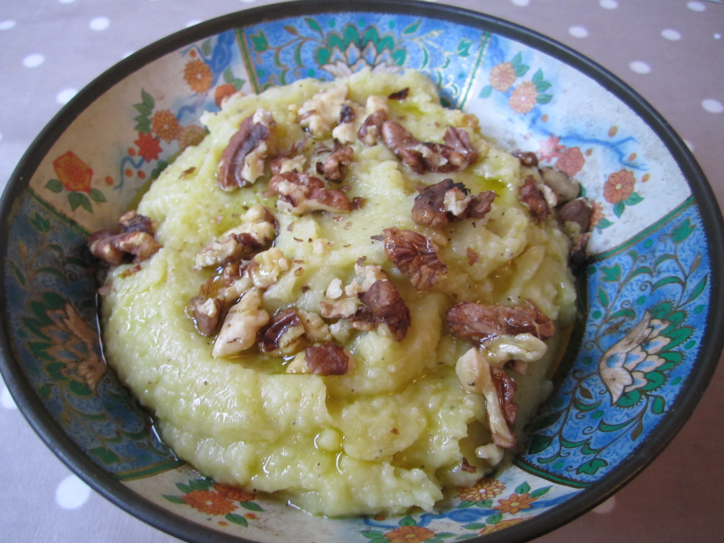 Holding off on the hummus... but for how long...