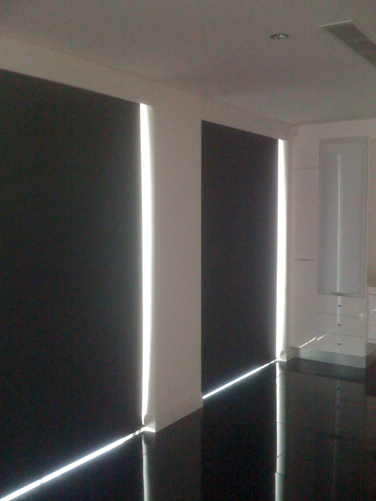 Roller Blinds, Blockout, Isle of Capri