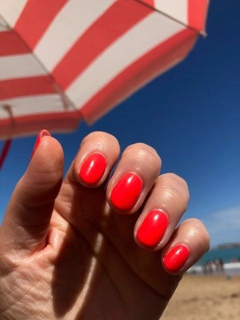 Summer beach nails