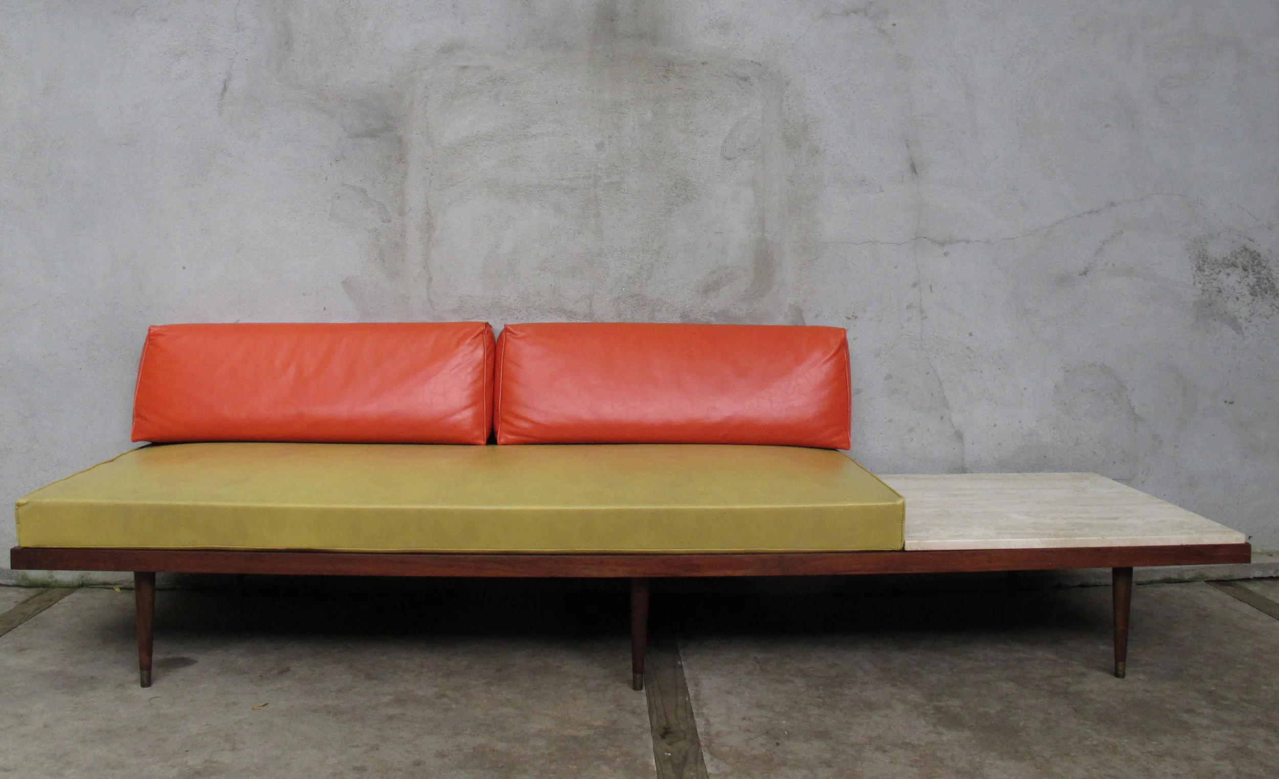 MID CENTURY DAYBED WITH MARBLE END TABLE