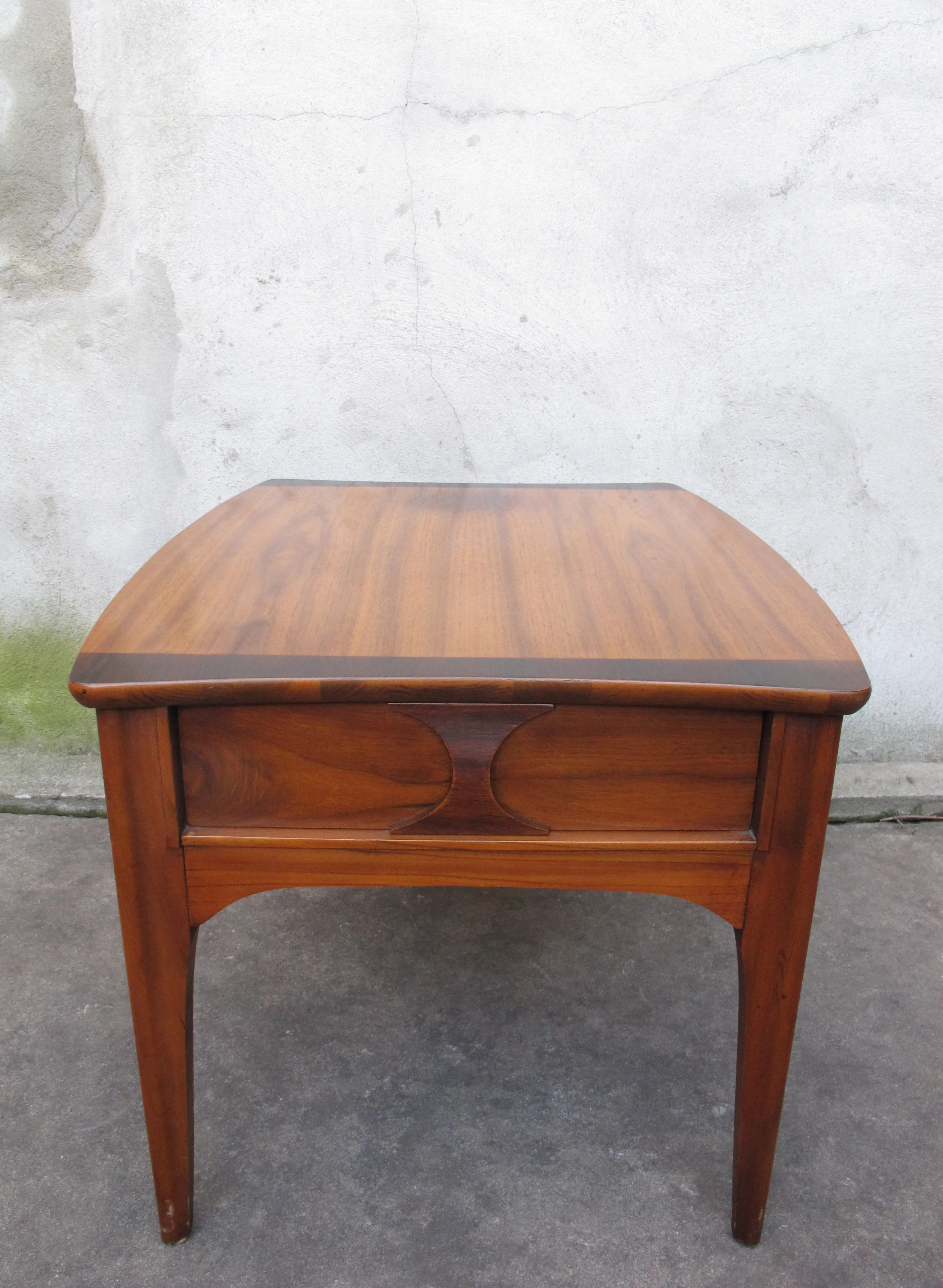 DANISH MODERN STYLE END TABLE BY KENT COFFEY