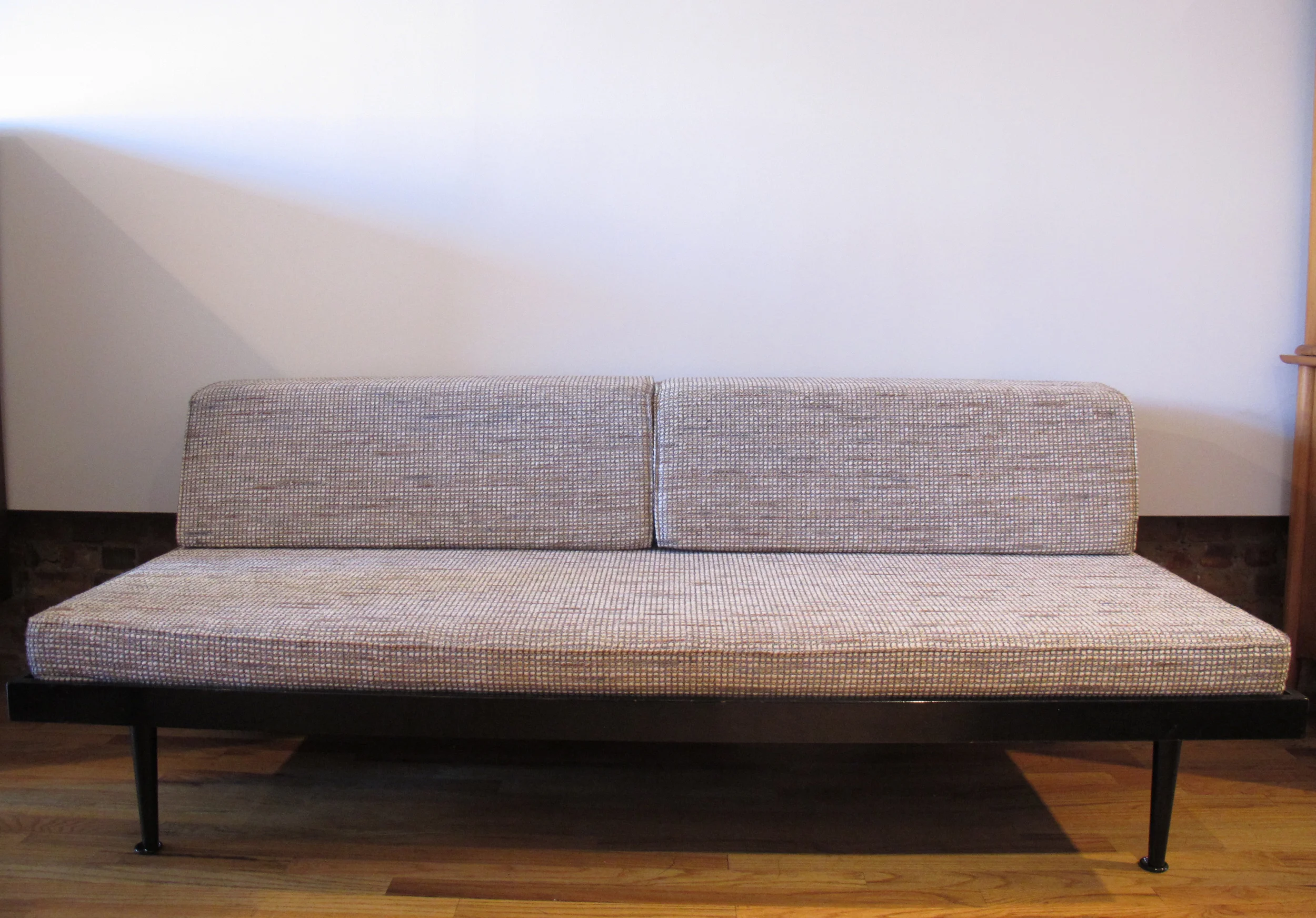 MID CENTURY MODERN 1960s DAYBED