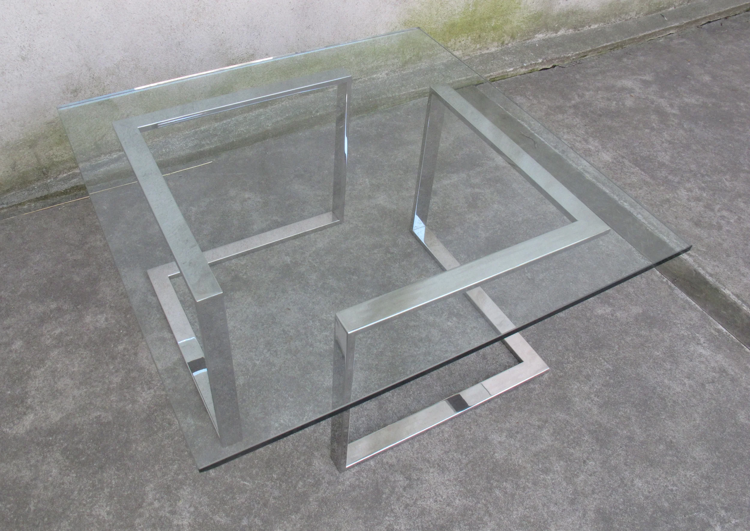 MID CENTURY CHROME AND GLASS COFFEE TABLE