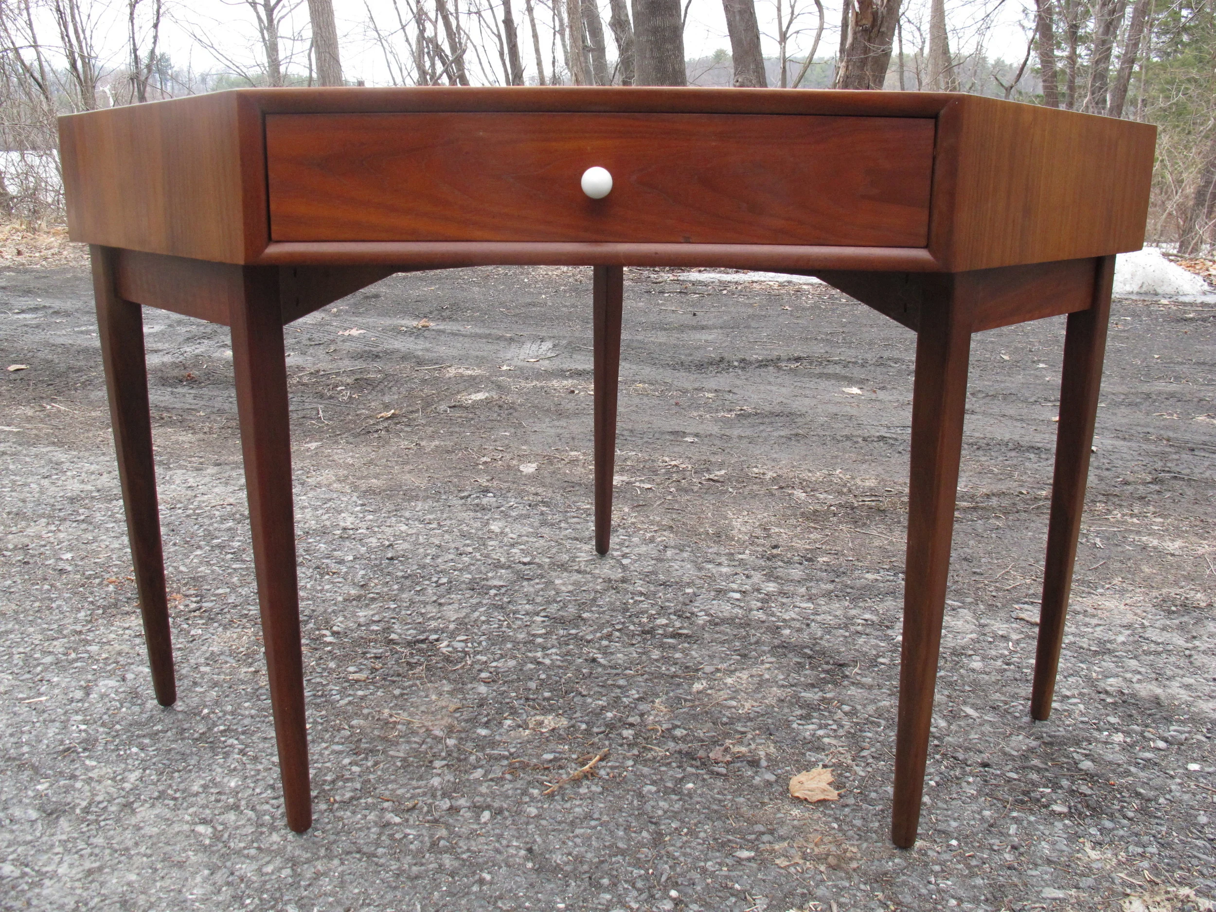 MID CENTURY DREXEL DECLARATION CORNER DESK BY KIPP STEWART