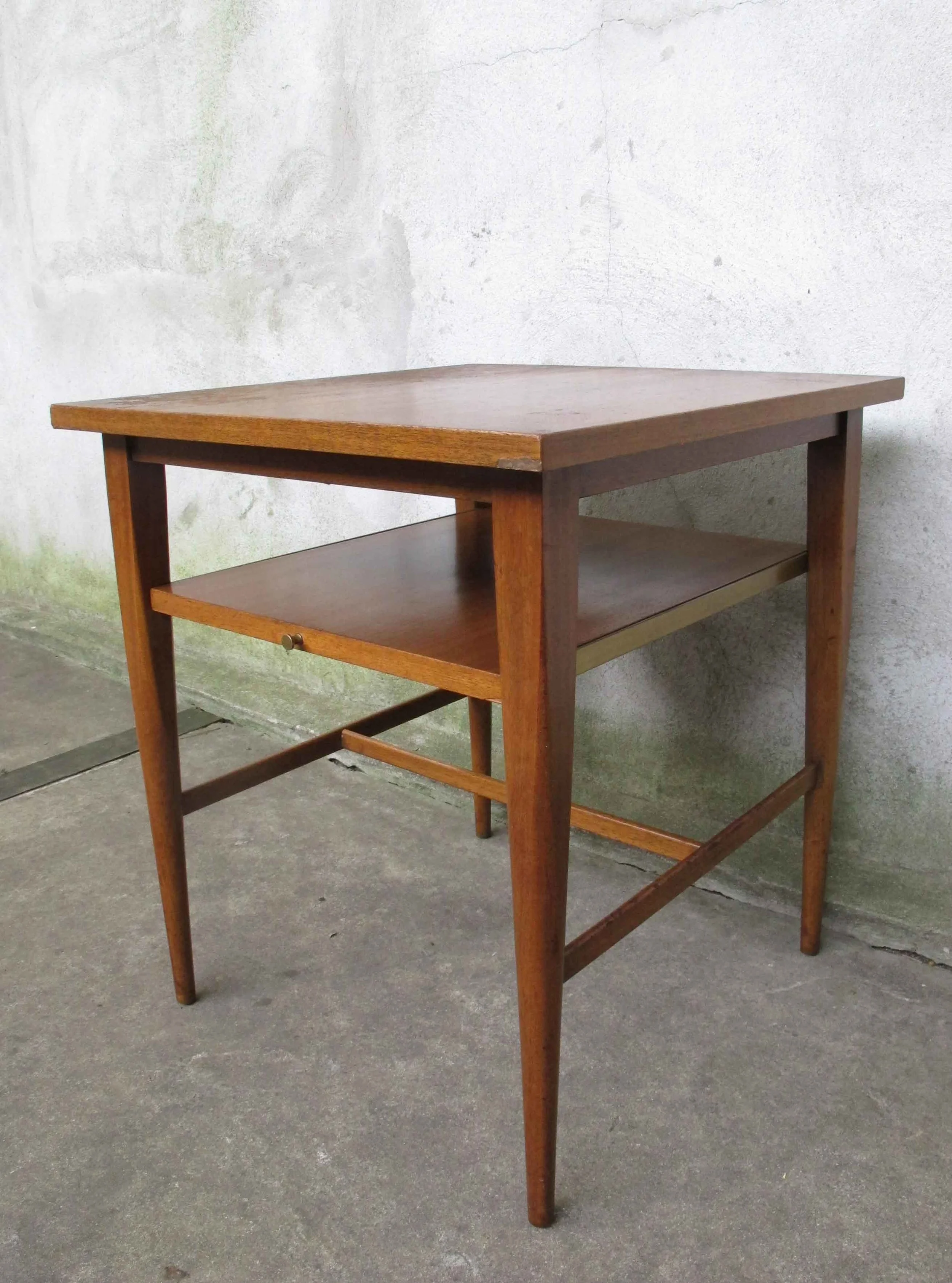 MID CENTURY PAUL MCCOBB SIDE TABLE FOR CALVIN GROUP