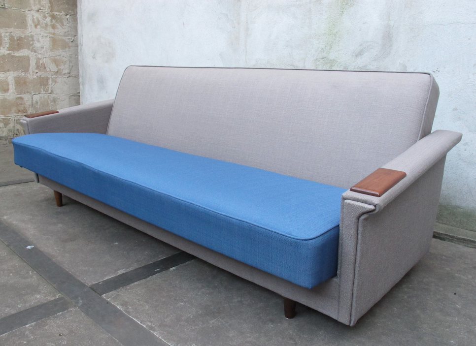 DANISH MODERN DAYBED SOFA BY FRIIS MOBLER