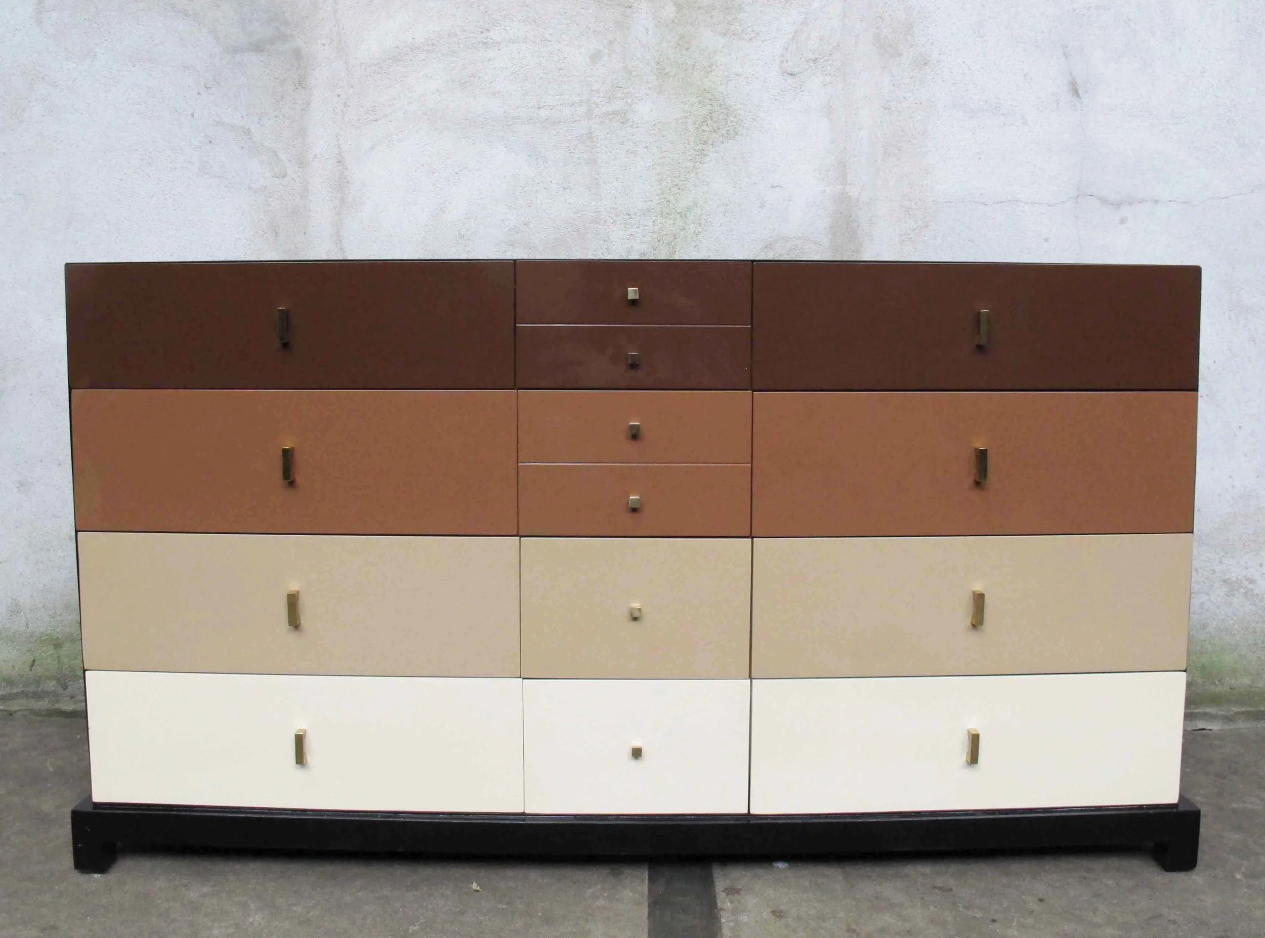 MID CENTURY MULTI-TONED LACQUER LONG DRESSER