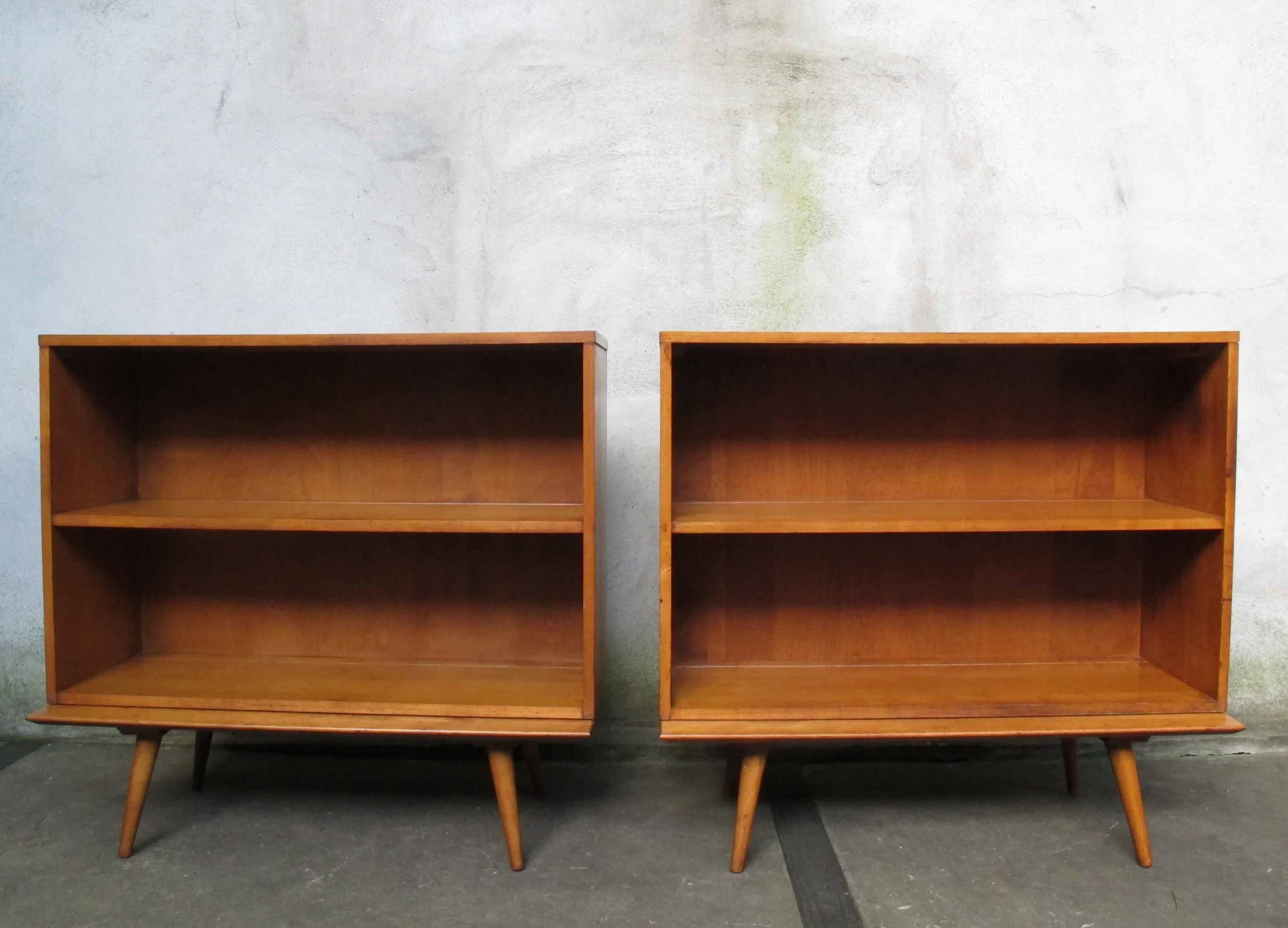 PAIR OF TWO-PIECE PAUL MCCOBB PLANNER GROUP BOOKCASES