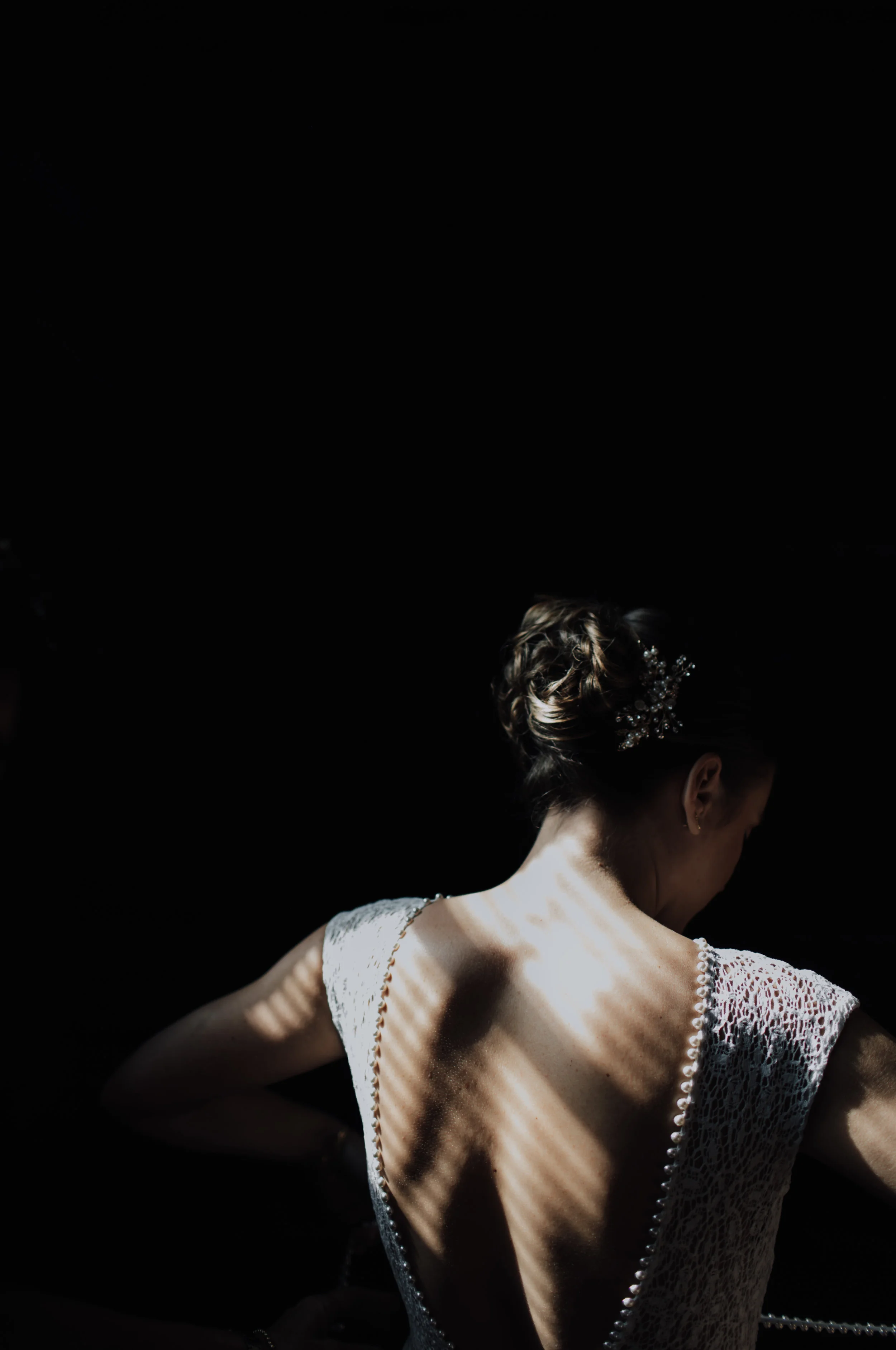 nicolelockerman_gettingready1-200.jpg