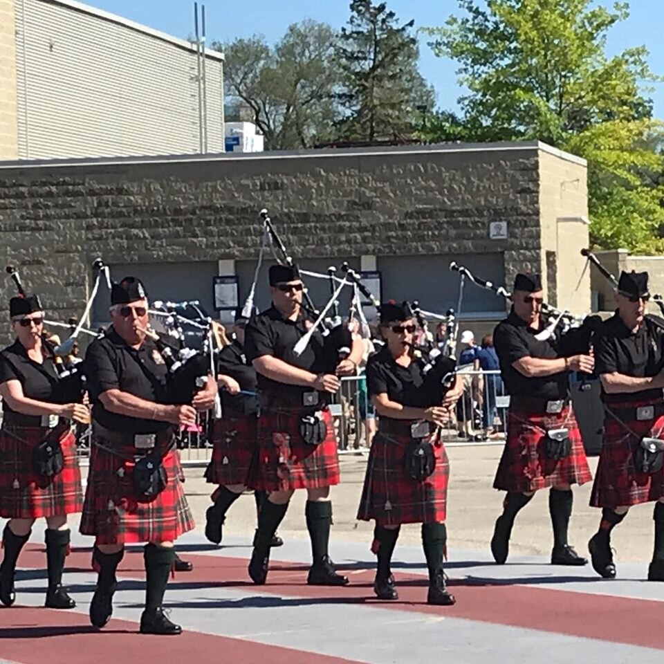 pipe band.jpg