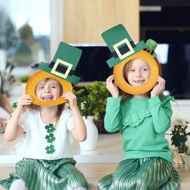 Whether it is food, games, crafts or other fun activities, this list will help your whole family celebrate St. Paddy's Day in magical ways at home! https://www.goodhousekeeping.com/holidays/g26235518/fun-st-patricks-day-activities/
#stpatricksday #ch